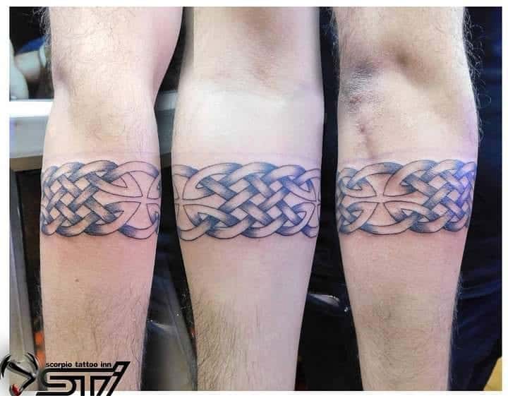 1 hour versus 1 year: My Ndebele-artwork inspired piece, done by the  incredible Michele L'Abbate @ The Family Business Tattoo, London : r/tattoos